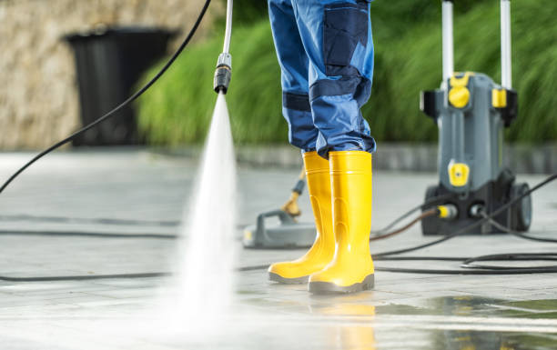 Why Choose Our Certified Pressure Washing Experts for Your Project Needs in South Lyon, MI?